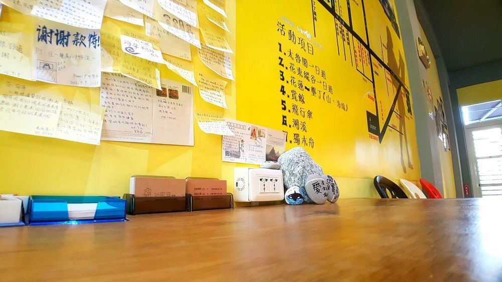 站前海民宿 Hualien stad Exteriör bild